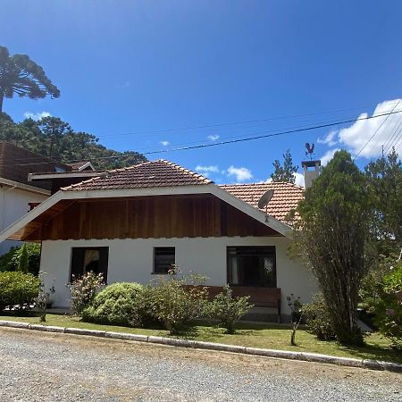 Chale Aconchegante 2Km Do Centrinho Villa Campos do Jordao Luaran gambar